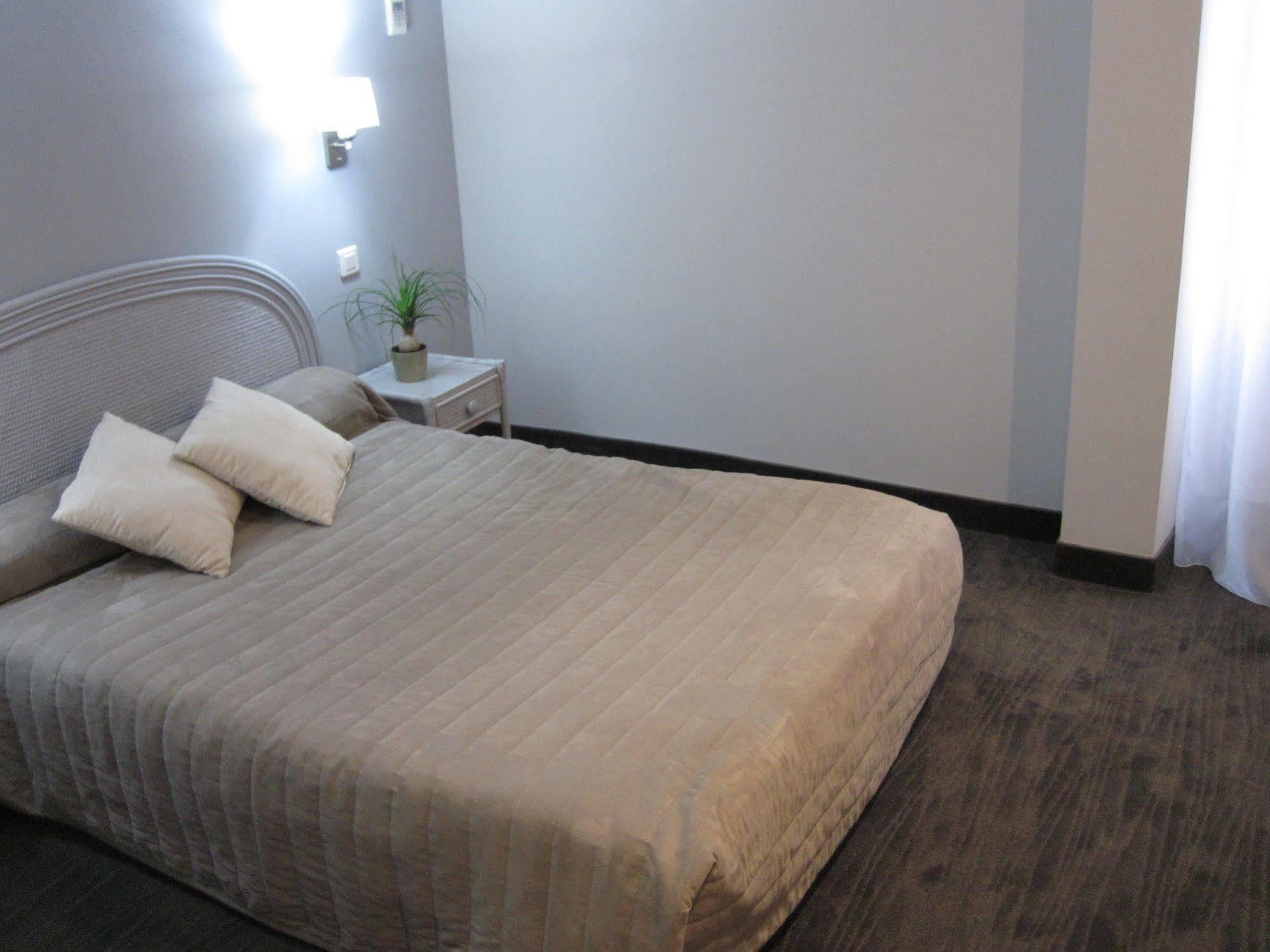 Carlton Nice, Fully Renovated Nice