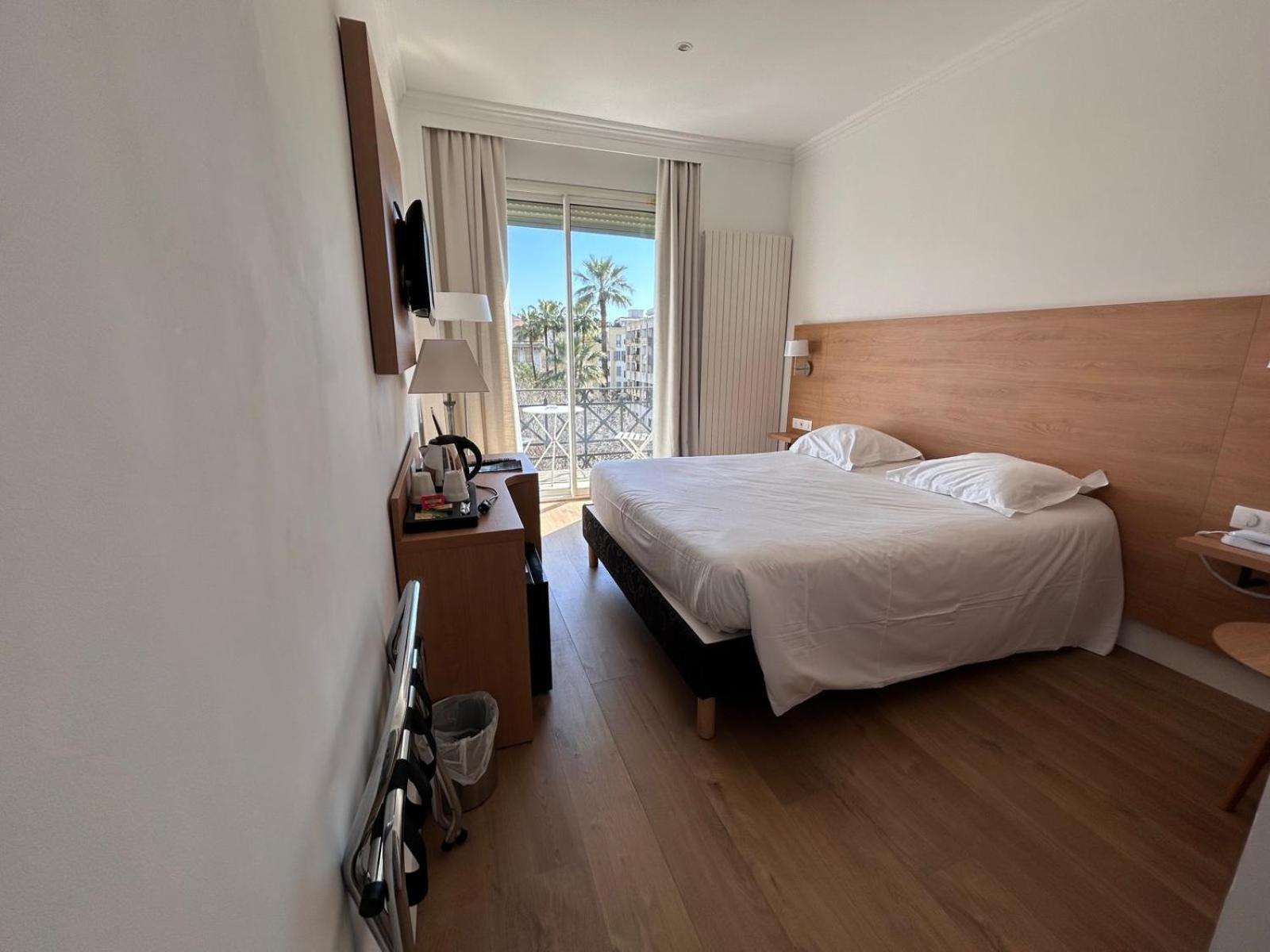Carlton 3* Nice